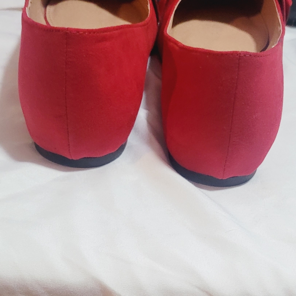 New Directions “Red Callie” Flats Size 10. - Picture 9 of 12